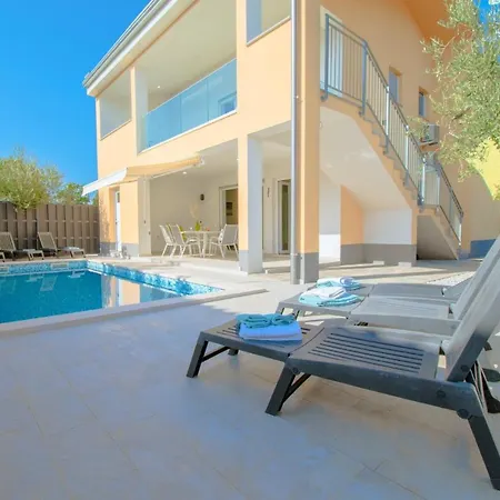 Dolce In Istrien,barbariga Villa *