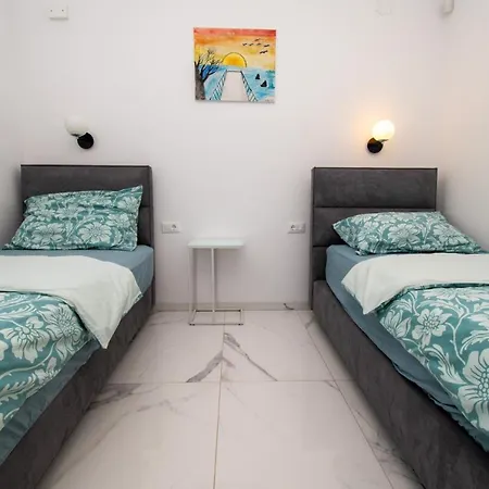 Dolce In Istrien,barbariga Villa *